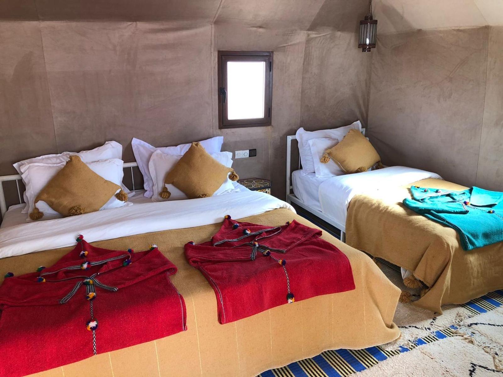 Готель Mirage Luxury Camp Мерзуга Екстер'єр фото