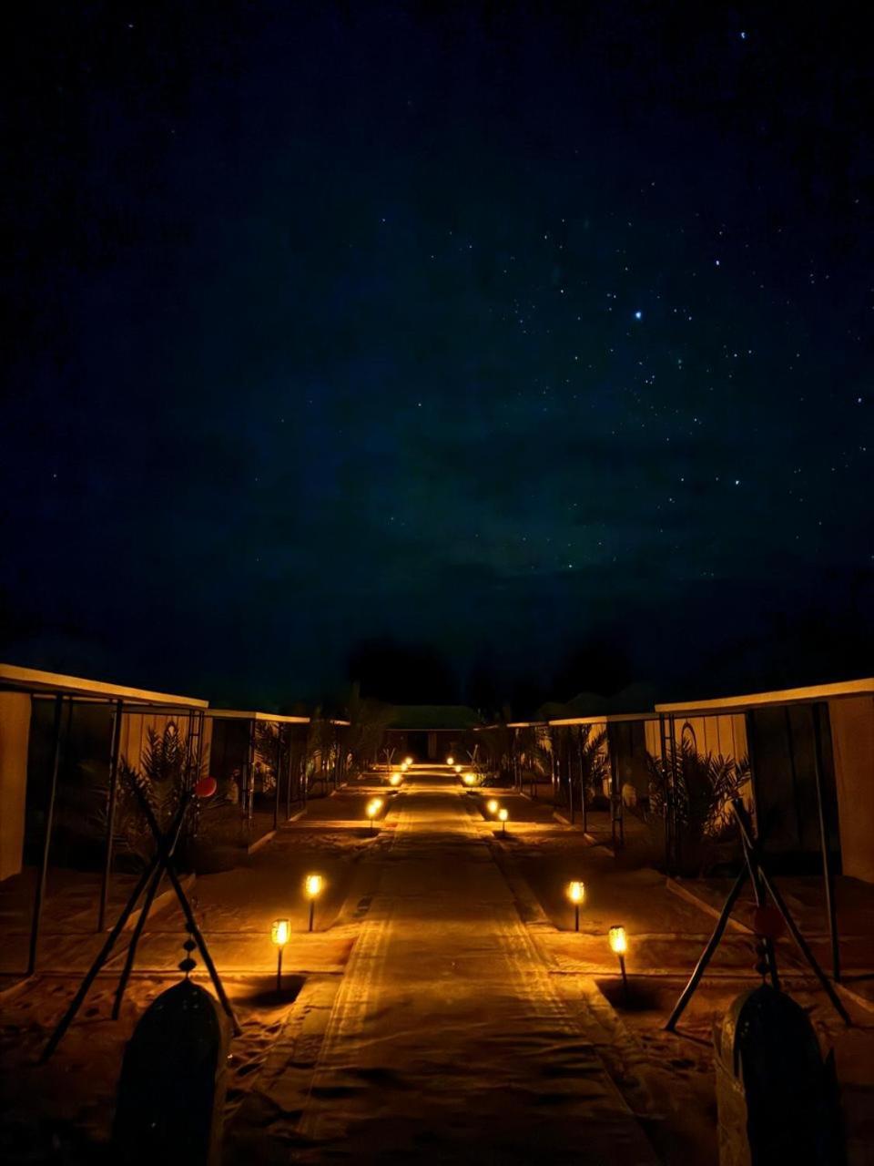 Готель Mirage Luxury Camp Мерзуга Екстер'єр фото