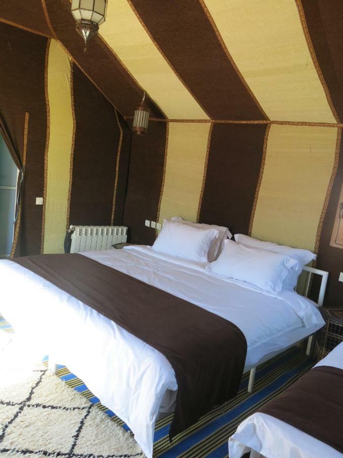 Готель Mirage Luxury Camp Мерзуга Екстер'єр фото