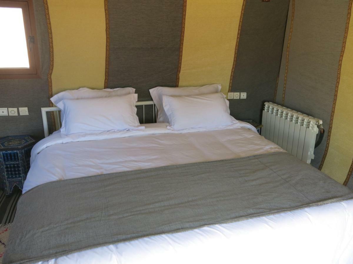 Готель Mirage Luxury Camp Мерзуга Екстер'єр фото
